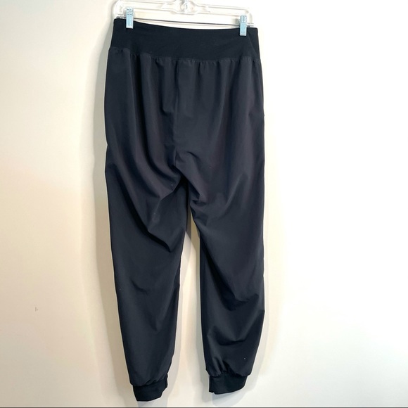 Lucy Do Everything cuffed black pull on jogger pants side pockets women’s medium - Picture 4 of 7